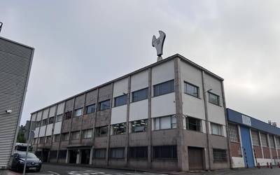 Zaldibarko Acha-Orbea enpresatik hiru behargin kaleratu dituztela salatu du ELAk