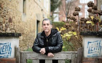 Ez garelako dena ahazteko nahikoa biziko