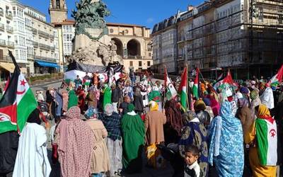 Sahararrei lapurtutako aberastasuna salatzeko literatur lehiaketa antolatu dute