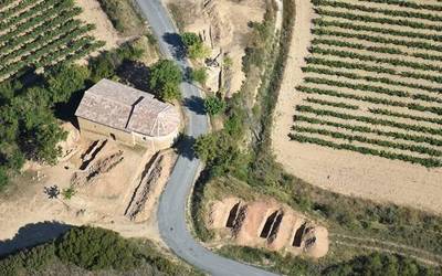 Erdi Aroko "botere gune" bat azaleratu dute Bastidan