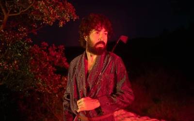 Jon Garcia del Val (Del Val taldea): "Musika sortzerakoan leku berdinetan ez gelditzea eta esperimentatzea gustatzen zait"