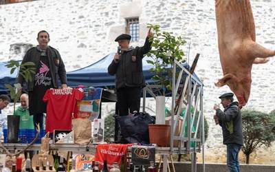 San Anton Azoka arrakasta izan da berriro, mila esker!