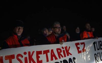 Tubos Reunidos; zorra handitzea kaleratzeak egin ahal izateko