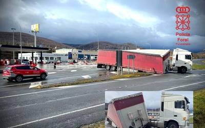 Kamioi istripua izan da