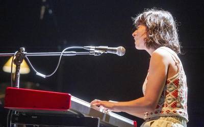 Idoia Asurmendik Martxoaren 3aren omenezko kantu bat sortu du, Karmele Jaioren letrekin