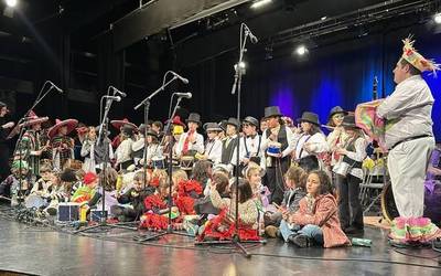 [ARGAZKIAK] Inauteetako kontzertua eman dute Berako musika eskolako ikasleek