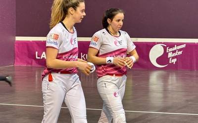 Eskuz Binakako Txapelketan lider jarraitzen dute Arrizabalagak eta Bergarak