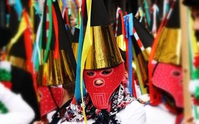 Ikastolakoek ikastetxe barruan antzeztuko dute Euskal Inauteria