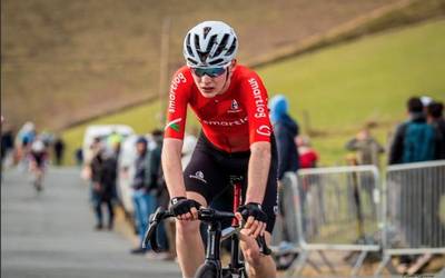 Sentsazio onekin estreinatu du denboraldia Aitor Agirrek