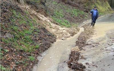Egunotako euriteek eta haizeteek hainbat kalte eragin dituzte Aramaion