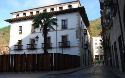 'Printzak begietan' literatura solasaldia egingo dute eguaztenean Irizar Jauregian