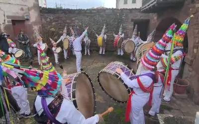 [BIDEOA] Erratzuko damen danbor soinuak ozen entzun dira