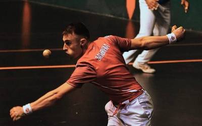 Pilotari profesionalek jokatuko dute Orozkon otsailaren 27an eta sarrera bikoitza zozkatuko du Aiaraldeak