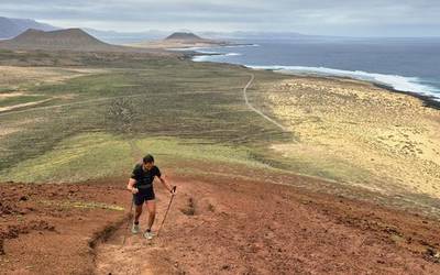 Zortzi irla eta 560 kilometro, bederatzi egun pasatxoan