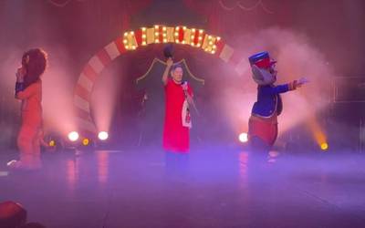 'Fofito' pailazoaren 'Viva el circo' eta 'El circo del miedo' zirku ikuskizunek harrera "ona" izan dute Bergaran