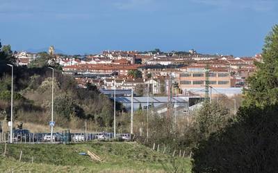 Sopelako Udalak etxebizitza turistikoen eragina aztertuko du, HAPO berrian arautzeko oinarriak ezartzeko