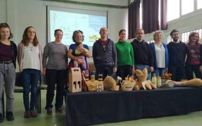 Elikagai ekoizle berrien alde