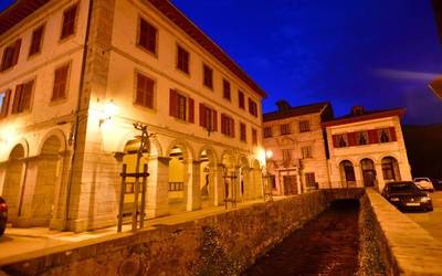 Alhondiga gazteentzako alokairuko apartamentuak egiteko bideratzea proposatu du Lesakako Geroa Baik