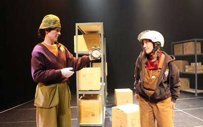 'Mamuak ezagutzera joan zen umea' antzezlana taularatuko dute bihar seminarixoan