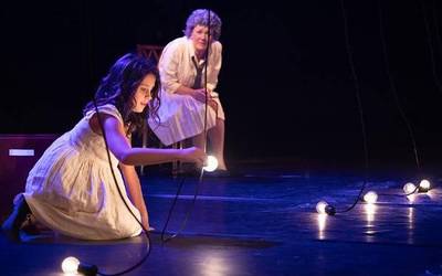 Hubble teleskopioaren 'ama'-ren bizitzan oinarritutako obra Zornotzan