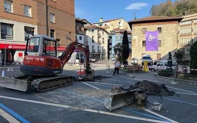 Hasi dituzte Kalebarreneko transformazio elektrikorako zentroa lekuz aldatzeko lanak