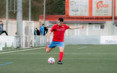 Sailkapenean atzetik datozenekiko aldea txikitu egin da