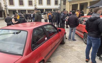 Estutu, Laino Beltzak eta Galazota taldeak Mendi Mendia Racing jaian