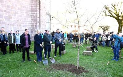 Memoria historikoaren aldeko jardunaldia egin dute asteburuan Amaiurren