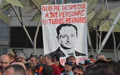 Eskaintza berririk eta aurrerapausorik ez gaur Tubos Reunidoseko langileen eta zuzendaritzaren arteko bileran