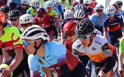 Txirrindularitza, mendi lasterketa, pilota eta saskibaloia