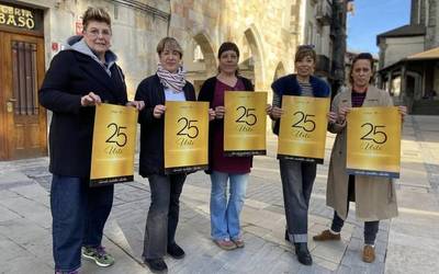 Elorrioko merkatarien gala gaur, elkarteak 25 urte bete dituela ospatzeko