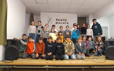 Martxan da Gelatik Plazara bertso txapelketa