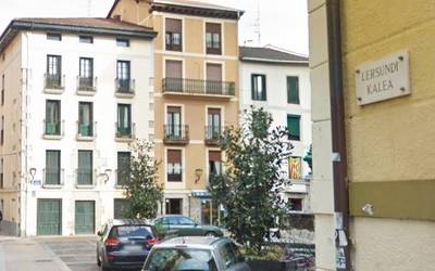 Gure kale-izendegiak, gure historiaren eta balioen ispilu