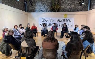 Emakume langileen zapalkuntzaren aurka eta aldarrikapen gehiago Aramaion