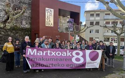 Diskurtso misoginoen kontra eta berdintasunaren alde elkarretaratu dira mallabitarrak