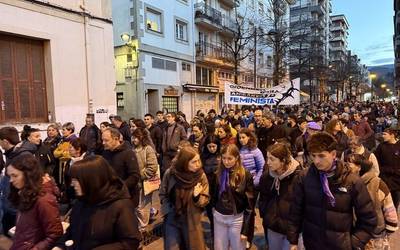 Mundu justuago baten alde mobilizatu dira Aretxabaletan