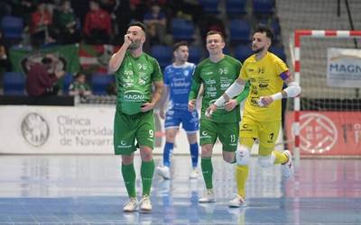 Azken segundoetan bi puntuk ihesi