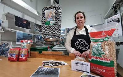 Lesbosko kanpalekuetarako bilketa berezia egingo dute eguenean, Elgoibarren