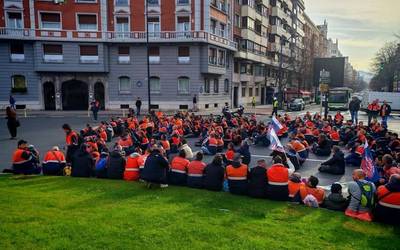 Akordiorik gabe amaitu da Tubos Reunidosen negoziazio epea