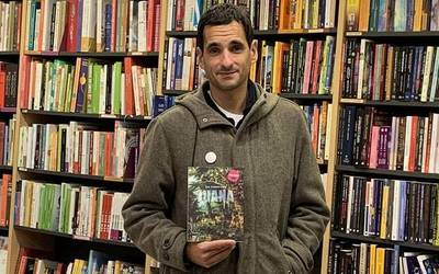 Jon Artanorekin 'Juana' liburuaz hitz egiteko aukera izanen dute asteazkenean Leitzan