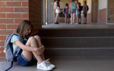 Ikastetxeak ingurune seguruak direla bermatzeko lanean ari dira