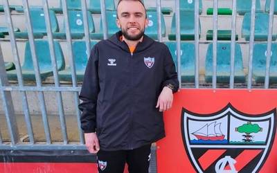 "Futbol analistok astebeteko aurrerapenarekin lan egiten dugu"