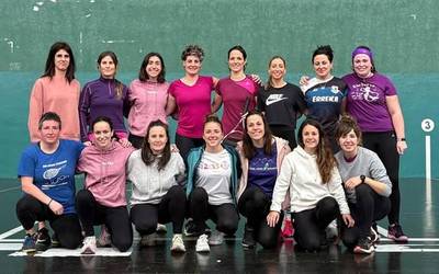 Alazne Aizpuru eta Izaskun Iriarte irabazle Doneztebeko Binakako Emakumezkoen Frontenis Txapelketan