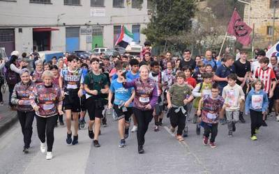 Korrikaren hasierara joateko autobusa jartzea gura dute Mallabian