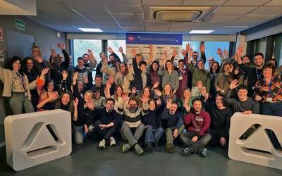 Emakumeak industrian izan duen bilakaeraz hausnartu dute Danobatgroupek antolatutako mahai-inguruan