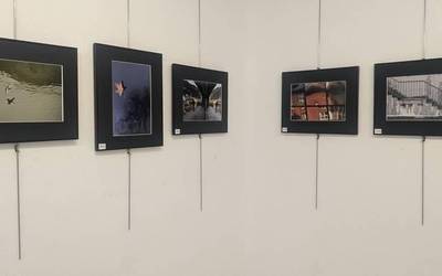 Kontrargiren XXXVI. Argazki Rallyko lanak dagoeneko ikusgai daude erakusketa aretoan