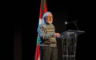 Miguel Castellsek jaso du Monzon-Ganuza Euskal Utopikoei saria