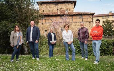 EAJk exijitu dio Laudioko udal gobernu taldeari bere gain hartzea auzo batzarren eskaerak