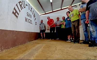 Leintz-Gatzagan jokatu beharreko tiraldia Aiastiako bolatokian jokatuko dute