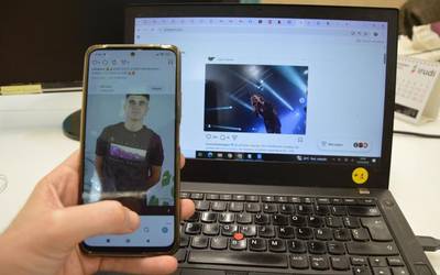 Mundu fisiko eta birtualean bizitzen